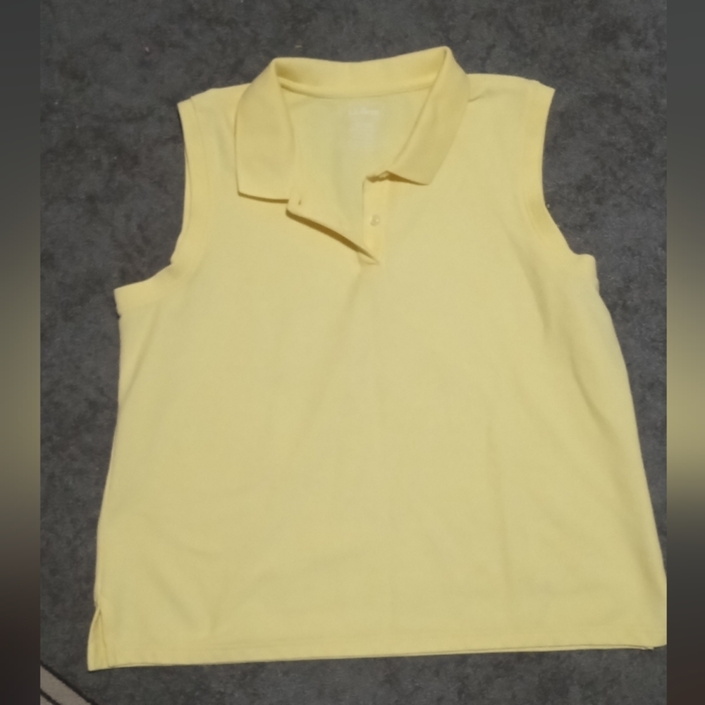 L.L. Bean Bundle Yellow and Navy Sleeveless Polo Tank Tops - Picture 4 of 6